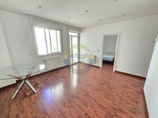 Lloguer Apartament  Calle cuba. Céntrico apartamento de 1 dormitorio sin amueblar frente al cort