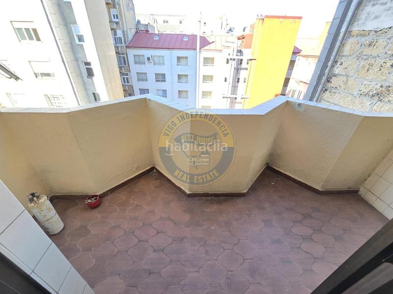 Foto 1c06b7ea-c263-4537-bd3d-1a225d69cb2b. Affitto ufficio con riscaldamento in Centro - Areal Vigo