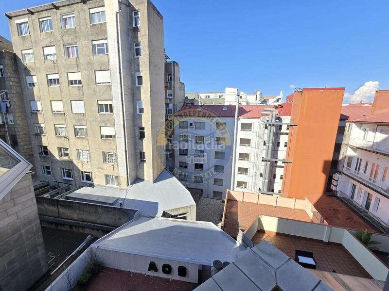 Foto 7643b242-e6f0-4433-bbf7-7cb700fe1e52. Affitto ufficio con riscaldamento in Centro - Areal Vigo