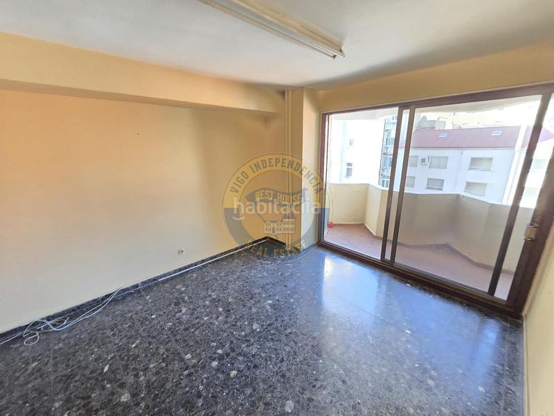 Foto 2cc7c9d5-9bfc-4380-a22d-955442446ade. Location bureau avec chauffage dans Centro - Areal Vigo