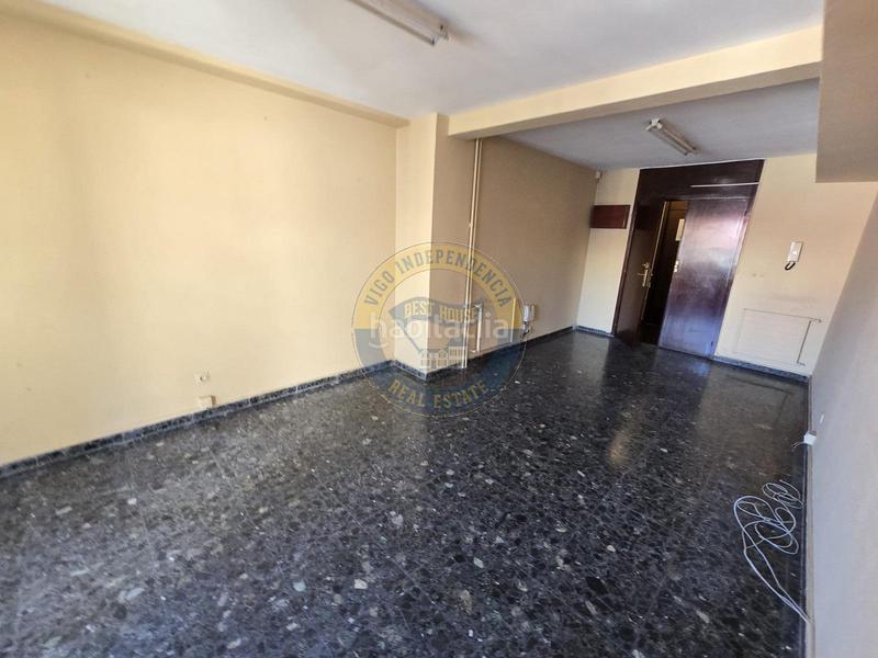 Foto 5c4da63e-8c2c-4713-bc17-cc28f9f76724. Location bureau avec chauffage dans Centro - Areal Vigo