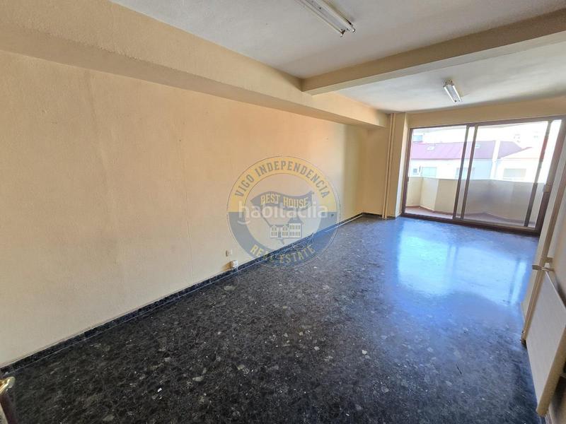 Foto 9fadd901-6c76-4a50-948c-60e27e672e02. Location bureau avec chauffage dans Centro - Areal Vigo