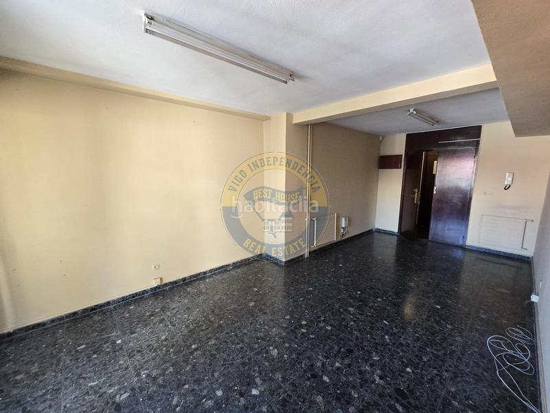 Foto bd98f424-691e-406d-8b21-2ad6f9027eee. Location bureau avec chauffage dans Centro - Areal Vigo