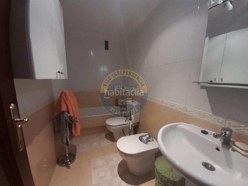 Foto 437748d6-67af-4d88-a9fc-807cb649c6f7. Pis amb calefacció aparcament a O Castro Vigo