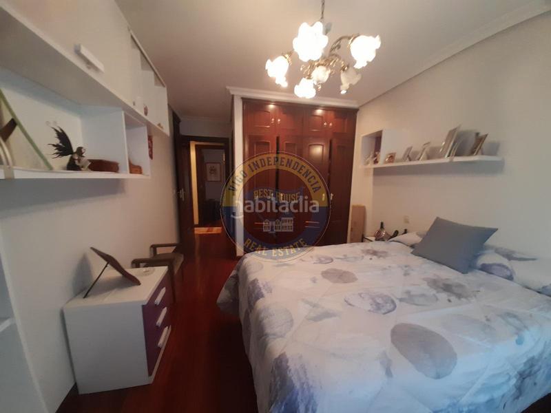 Foto 4873abda-d6f1-4e95-9dfe-444f82cc4281. Pis amb calefacció aparcament a O Castro Vigo