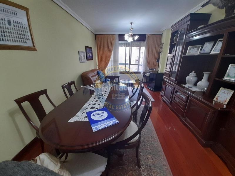 Foto 6f98d46d-3b90-4aa3-bf61-97a5f2bf84a6. Pis amb calefacció aparcament a O Castro Vigo