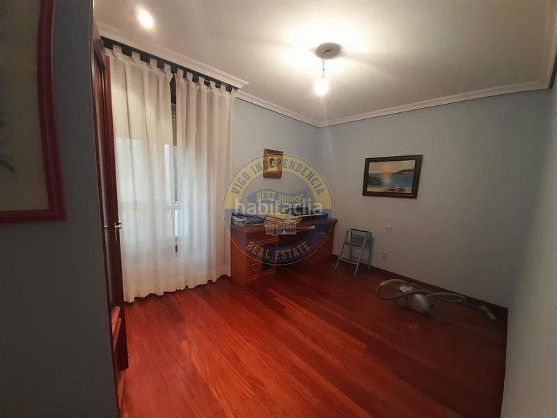 Foto abb02638-ec92-42f4-83ed-695bc63f3e29. Pis amb calefacció aparcament a O Castro Vigo