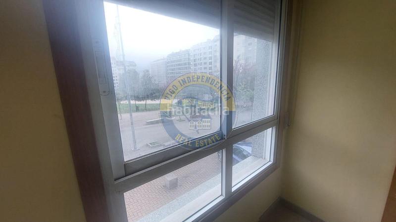 Foto 04a48b39-30ee-433a-b8b6-1f64b6f3f34e. Erdgeschoss mit heizung in As Travesas - Balaidos Vigo