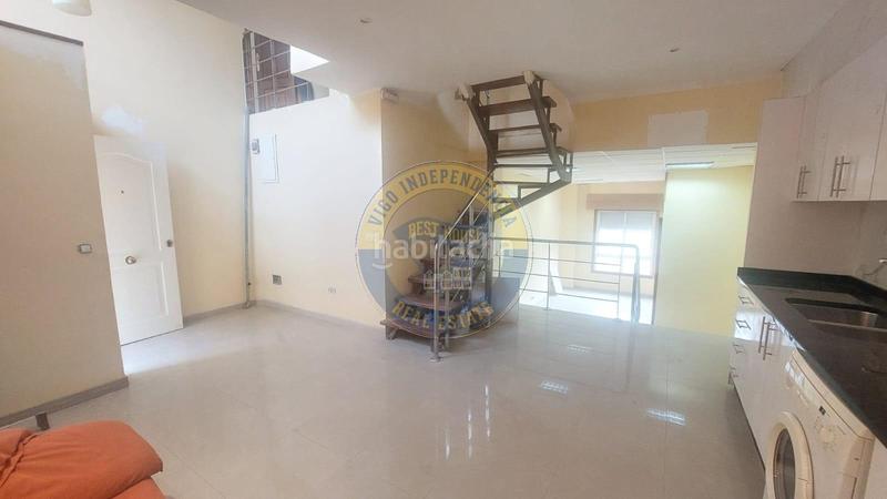 Foto bac9e16e-c57a-488f-be00-8d8f4d920f06. Erdgeschoss mit heizung in As Travesas - Balaidos Vigo