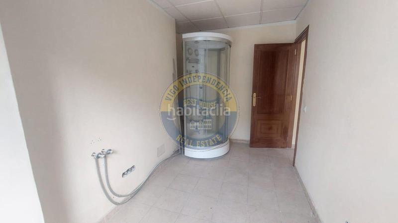 Foto cfff4d39-eb27-4905-8b21-92b1863e9023. Erdgeschoss mit heizung in As Travesas - Balaidos Vigo