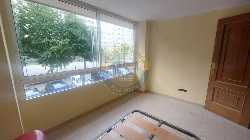 Foto ee8bef52-1473-4751-b48a-5b70bd0ffbff. Erdgeschoss mit heizung in As Travesas - Balaidos Vigo