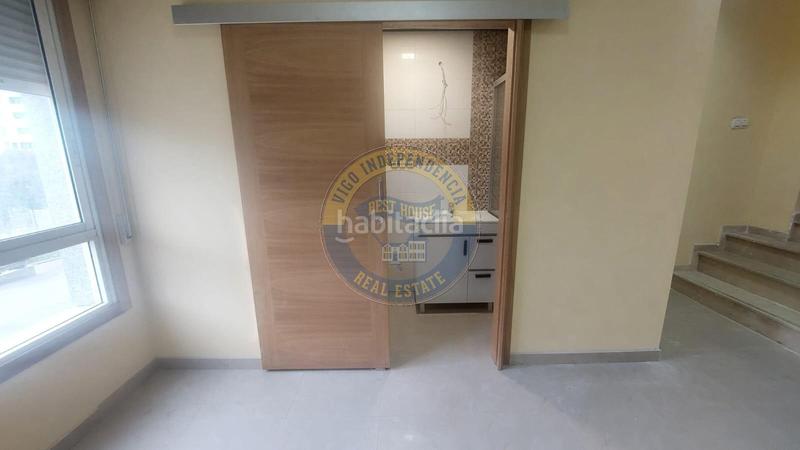 Foto ef10fd32-ba9d-4334-9a4e-5722adb846e8. Erdgeschoss mit heizung in As Travesas - Balaidos Vigo