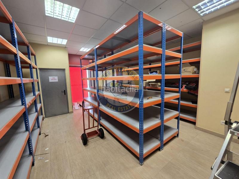 Foto 7332cd88-aeb2-4930-847c-ab05799c9e5c. Business premise in As Travesas - Balaidos Vigo