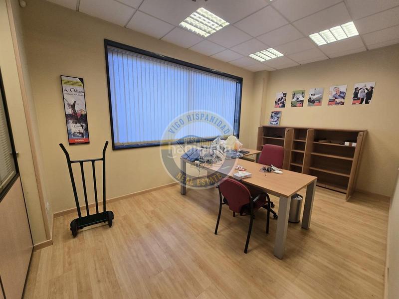 Foto d69f3f40-c841-4742-ac7a-21b3d94923e8. Business premise in As Travesas - Balaidos Vigo