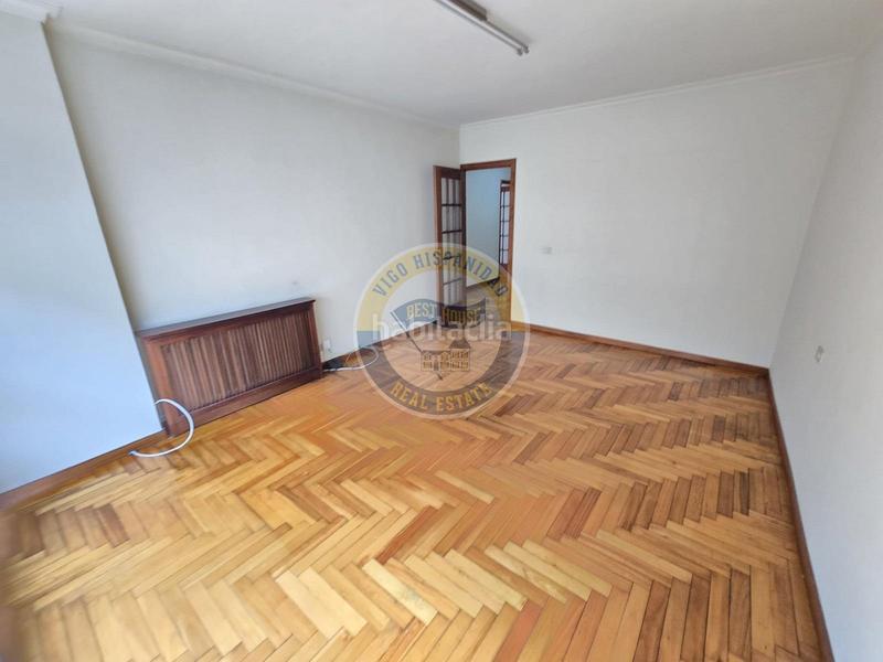 Foto dc434fbe-da81-4257-8652-ea20df34a171. Affitto appartamento con riscaldamento parcheggio in Vigo