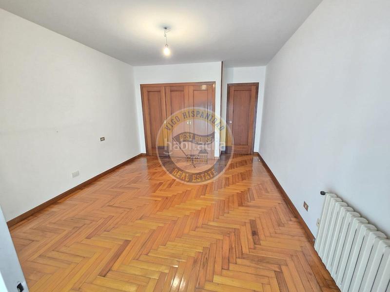 Foto df69ecb2-4bf2-4e29-9b05-529887f123a1. Affitto appartamento con riscaldamento parcheggio in Vigo