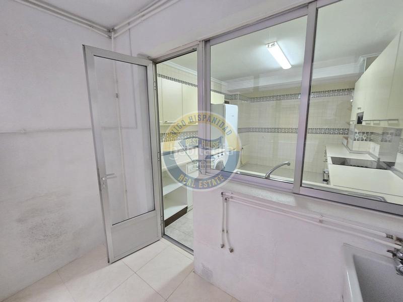 Foto e614f590-38d8-4eea-af83-ded73e401817. Affitto appartamento con riscaldamento parcheggio in Vigo