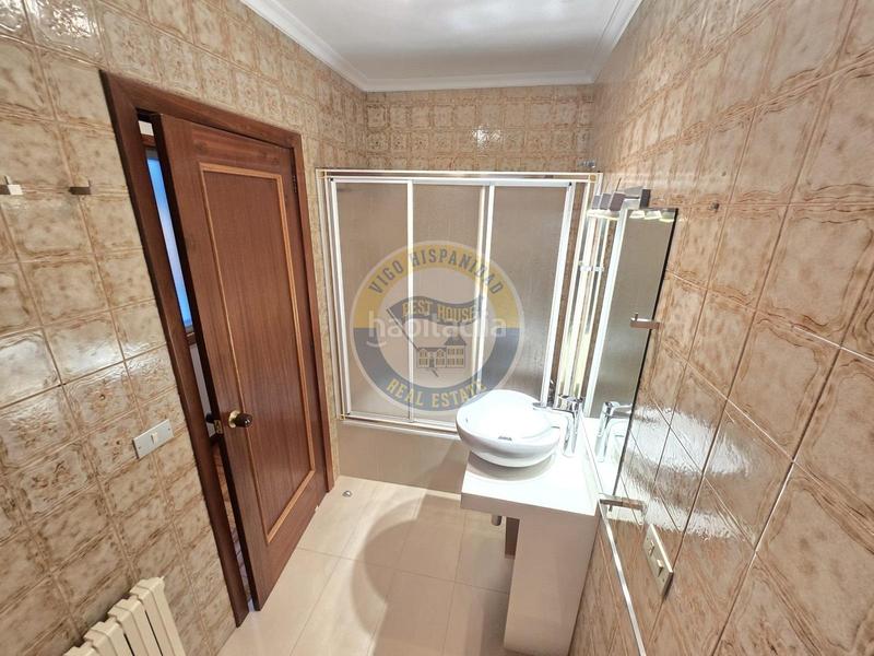 Foto 34281478-de69-40af-8671-2c2a44891c81. Rent flat with heating parking in Plaza España - Corte Inglés Vigo