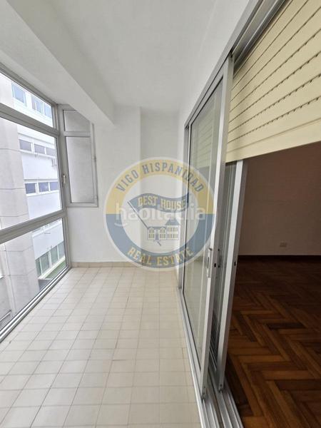 Foto be914d72-19ea-4f23-86bc-efb8576ce759. Rent flat with heating parking in Plaza España - Corte Inglés Vigo