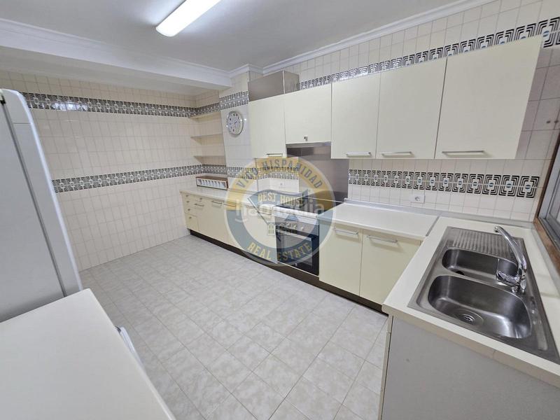 Foto d28631c0-2dc3-4073-8f31-8bea833cdbcb. Rent flat with heating parking in Plaza España - Corte Inglés Vigo