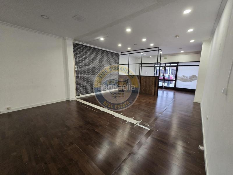 Foto 3058d223-ab93-40ea-9213-f67bd9f409df. Lloguer local comercial a O Castro Vigo