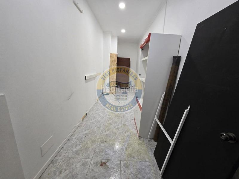 Foto b35d863d-1243-487a-8503-ee2d0e479e6f. Location local commercial dans O Castro Vigo