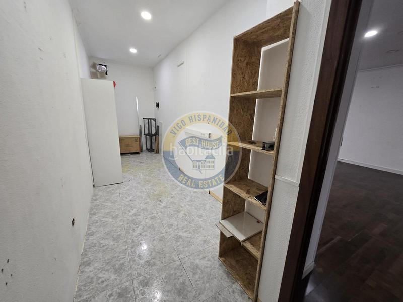 Foto 7d95dc60-70e1-4907-943a-dd72c2b6e940. Rent business premise in O Castro Vigo