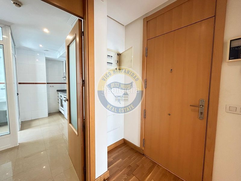 Foto 54fdf776-b73d-4fac-8e35-7c27fd168aa7. Apartament amb calefacció aparcament a O Castro Vigo