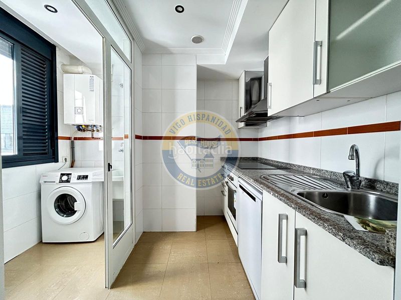 Foto 93d1bd6b-231e-47da-8bbe-90aea9477974. Apartament amb calefacció aparcament a O Castro Vigo
