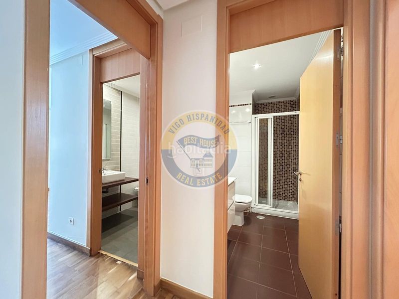 Foto 9ac7a620-60b5-4b38-a517-cda0a4f8b340. Apartament amb calefacció aparcament a O Castro Vigo