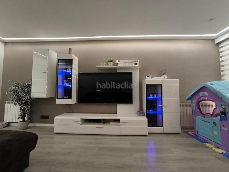 Foto 3d2fe63d-79fd-459f-8c2b-d9cec5eb4834. Appartamento con riscaldamento parcheggio in Berbés - Peritos Vigo