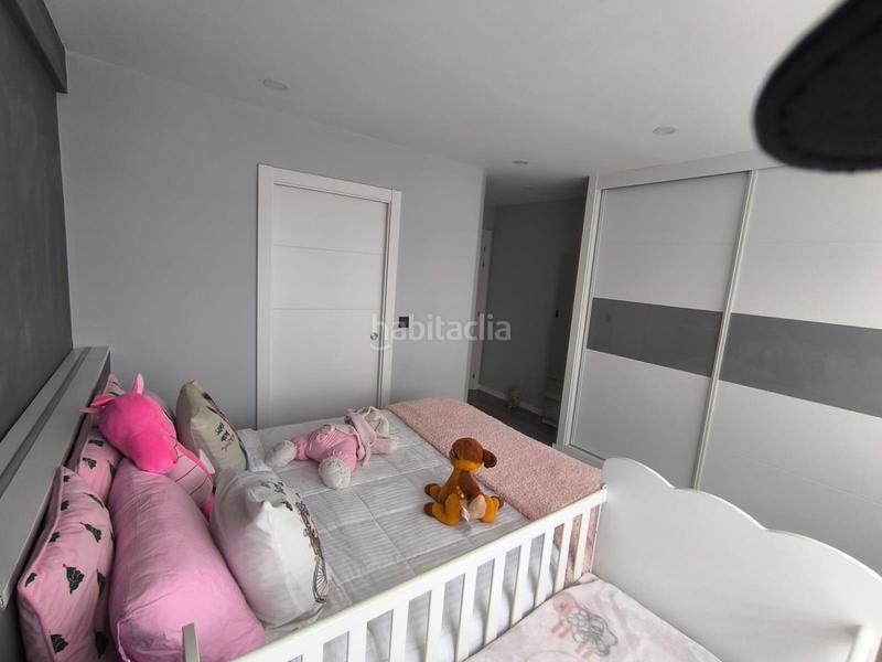 Foto 548cd5cf-8b61-4640-b2c4-b94ae5b4d9c8. Appartamento con riscaldamento parcheggio in Berbés - Peritos Vigo