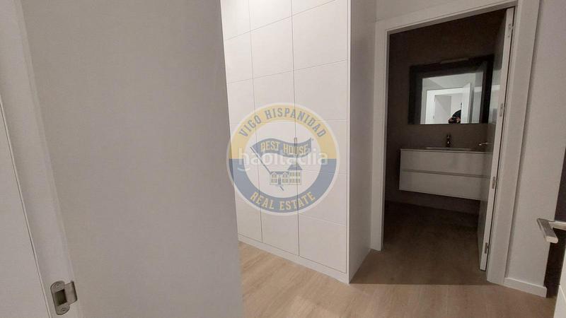 Foto 9dcce8f6-8b9c-4986-bf93-e2237ccf6ba4. Piano terra con riscaldamento in O Castro Vigo