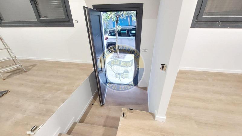 Foto db659e76-b4f5-4bf6-80ae-02c6c63c1394. Piano terra con riscaldamento in O Castro Vigo