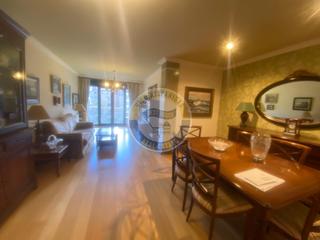 Etagenwohnung  Avenida garcía barbón. Espectacular piso de tres dormitorios con 2 plazas de garaje en