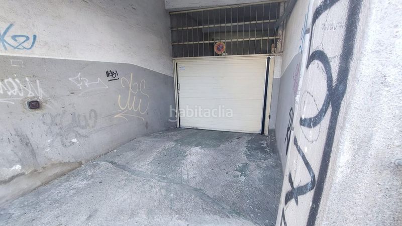 Foto ecd5313c-7a46-40b5-b07c-f4aff2e64a63. Aparcament cotxe a O Castro Vigo