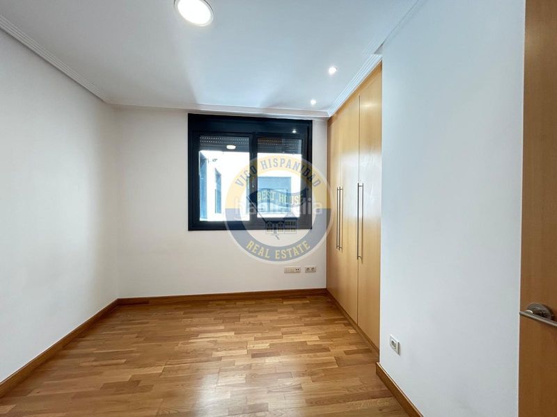 Foto 866c521c-8a9c-40ea-8b90-8be58913a645. Apartament amb calefacció aparcament a O Castro Vigo