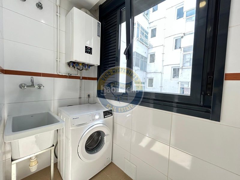 Foto a9cadfd4-d386-4a8b-b984-8d8fed225082. Apartament amb calefacció aparcament a O Castro Vigo