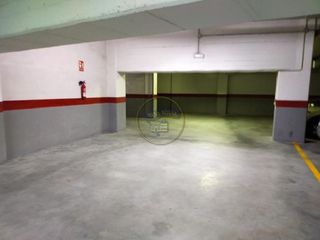 Posto auto  Avenida hispanidad. Plaza de garaje en hispanidad, en la peatonal enrique xabier mac