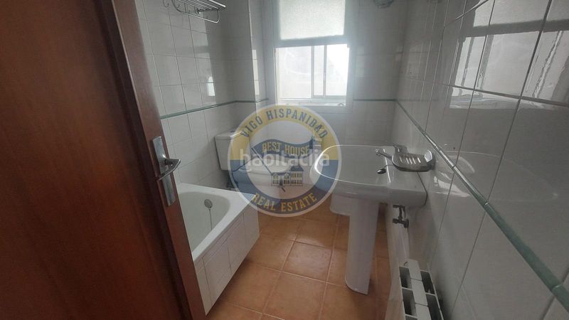Foto f1fe5bef-ad41-4d81-a5bf-371e1041ce2c. Pis amb calefacció a O Castro Vigo