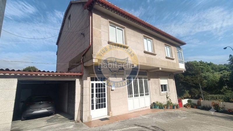 Foto 327f7cf2-ab34-4eb1-9e3a-993a77e22381. Casa amb calefacció a A Salgueira - O Castaño Vigo