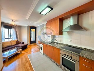 Rent Apartment  Calle elio antonio nebrija. Apartamento seminuevo de 1 dormitorio en plaza industria y cruce