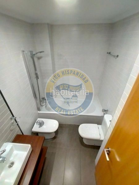 Foto b0d05a85-3a45-4e40-951f-7575d4ebf3c6. Pis amb calefacció a O Castro Vigo