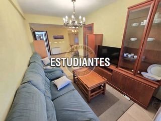Miete Etagenwohnung  Plaza independencia. Solo alquiler a estudiantes. piso reformado de 3 dormitorios en