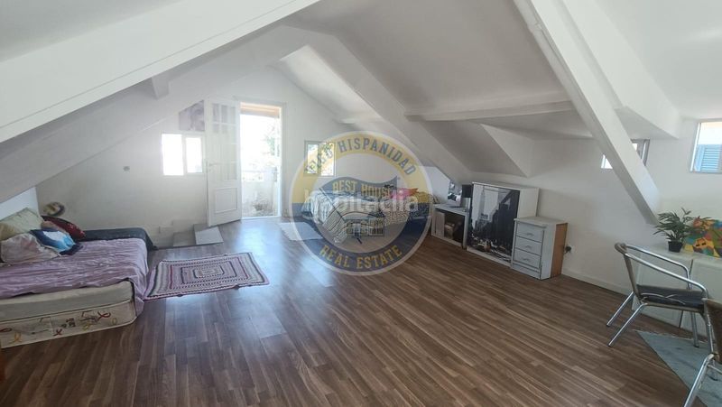 Foto 781ad25e-c64f-433b-a062-985230503b84. Casa amb calefacció a Teis Vigo