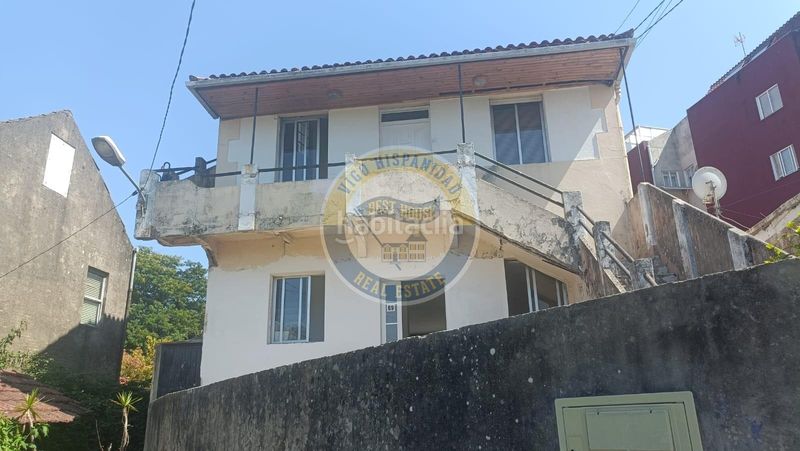 Foto a9d86121-b8dc-4f3f-b54d-93d37317d3b4. Casa amb calefacció a Teis Vigo