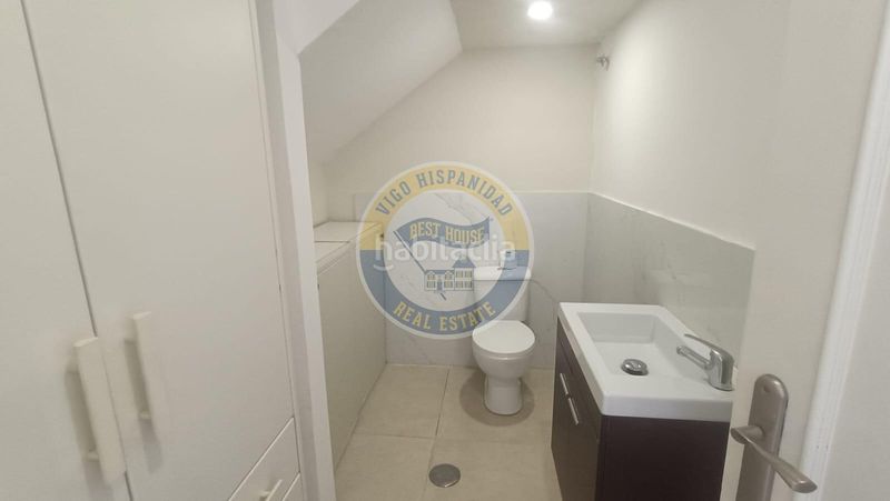 Foto e8ae5d9c-e6b1-4ff5-8f9f-06e18018b563. Casa amb calefacció a Teis Vigo