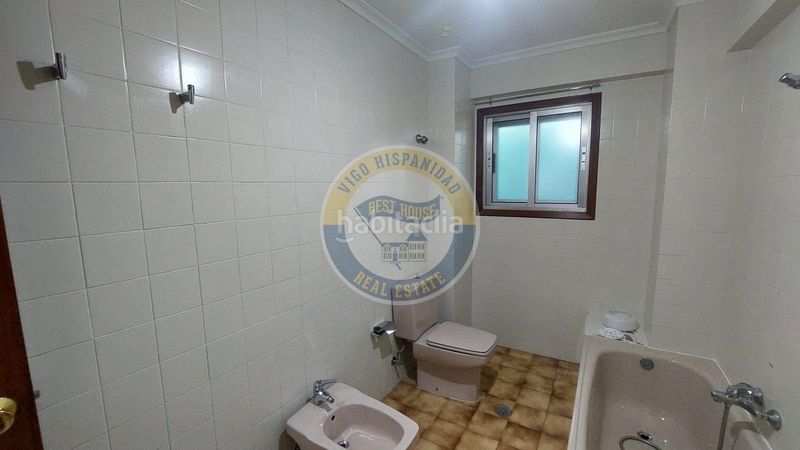 Foto 45ef8c40-22da-44d8-92ea-0c9110c3f967. Pis amb calefacció aparcament a As Travesas - Balaidos Vigo