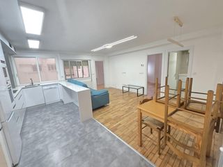 Lloguer Apartament  Avenida fragoso. Apartamento de dos dormitorios con garaje sin muebles