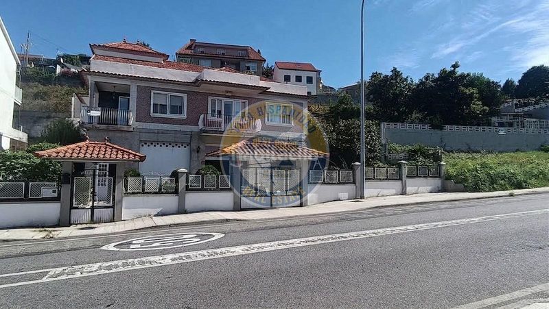 Foto 6874c2fe-970d-46a3-bb3c-d9ef3579a1c1. Xalet amb calefacció a Lavadores Vigo